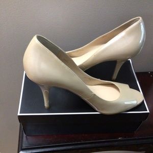 Peep toe pumps-Brand NEW!